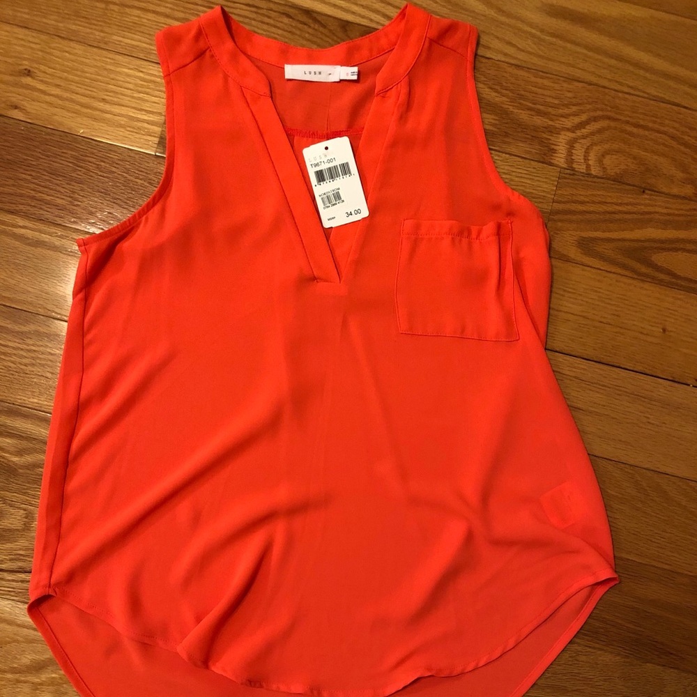 Lush Top Size S, Brand New!